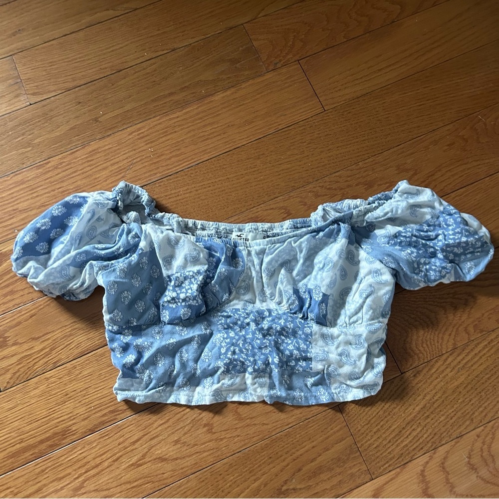 Hollister S Off-Shoulder Women's Top perfect condition